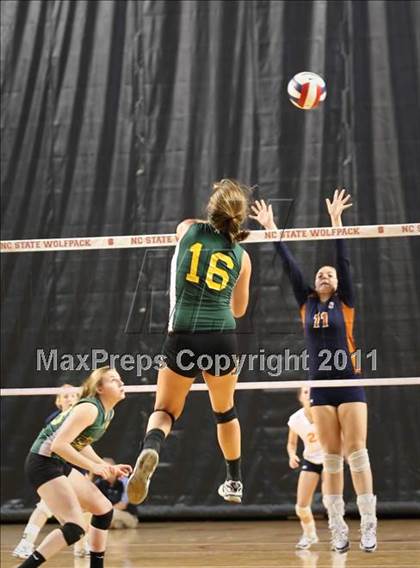 Thumbnail 1 in Northeastern vs Starmount (NCHSAA 2A Final) photogallery.