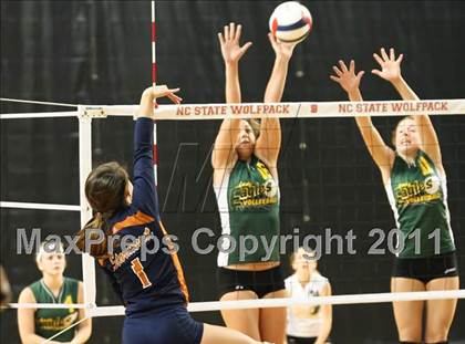 Thumbnail 2 in Northeastern vs Starmount (NCHSAA 2A Final) photogallery.