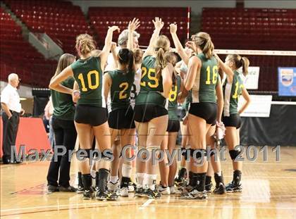 Thumbnail 3 in Northeastern vs Starmount (NCHSAA 2A Final) photogallery.