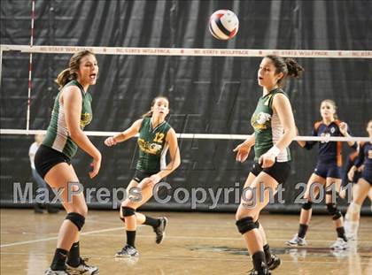 Thumbnail 1 in Northeastern vs Starmount (NCHSAA 2A Final) photogallery.