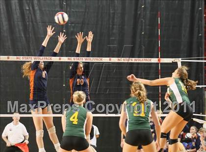Thumbnail 3 in Northeastern vs Starmount (NCHSAA 2A Final) photogallery.