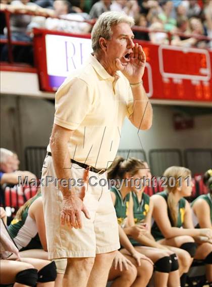 Thumbnail 2 in Northeastern vs Starmount (NCHSAA 2A Final) photogallery.