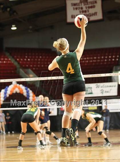 Thumbnail 2 in Northeastern vs Starmount (NCHSAA 2A Final) photogallery.