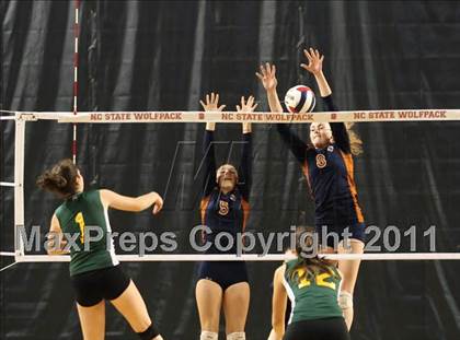 Thumbnail 2 in Northeastern vs Starmount (NCHSAA 2A Final) photogallery.