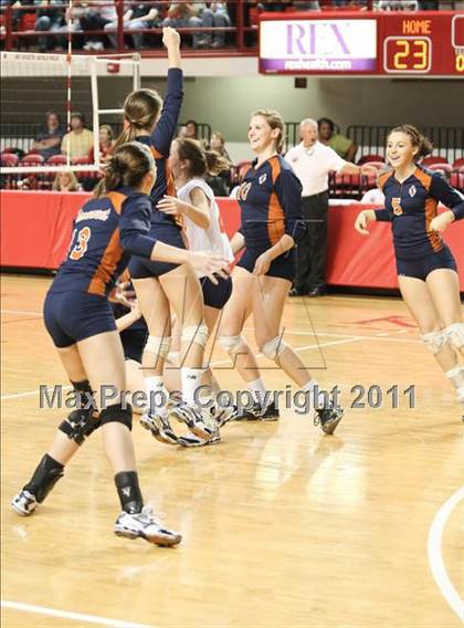 Thumbnail 2 in Northeastern vs Starmount (NCHSAA 2A Final) photogallery.