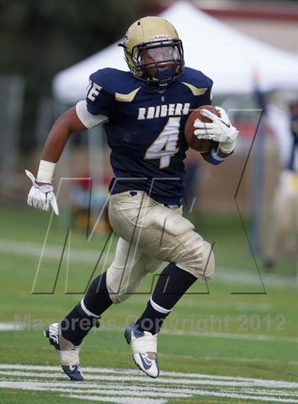 Thumbnail 3 in Central Catholic vs. Escalon (CIF SJS D4 Final) photogallery.