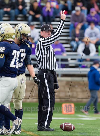 Thumbnail 2 in Central Catholic vs. Escalon (CIF SJS D4 Final) photogallery.