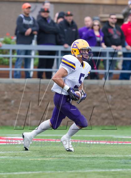 Thumbnail 1 in Central Catholic vs. Escalon (CIF SJS D4 Final) photogallery.