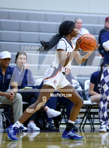 Thumbnail 2 in Bellarmine Prep @ Eastside Catholic (WIAA 3A STATE Round 2) photogallery.
