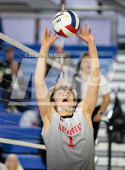 Thumbnail 3 in Eaglecrest vs Discovery Canyon (CHSAA 5A Round 1) photogallery.