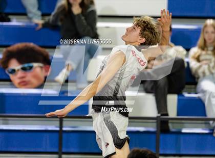 Thumbnail 1 in Eaglecrest vs Discovery Canyon (CHSAA 5A Round 1) photogallery.