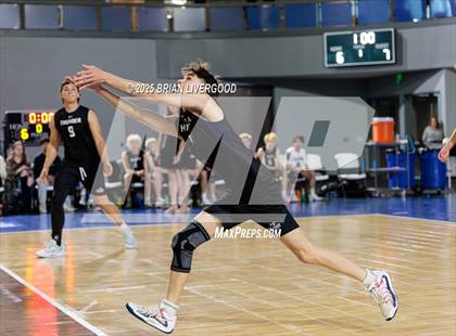 Thumbnail 2 in Eaglecrest vs Discovery Canyon (CHSAA 5A Round 1) photogallery.
