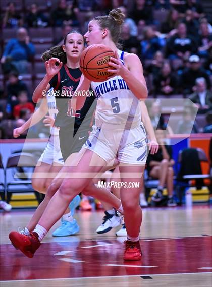 Thumbnail 3 in New Covenant Christian @ Linville Hill (PIAA D3 1A Championship) photogallery.