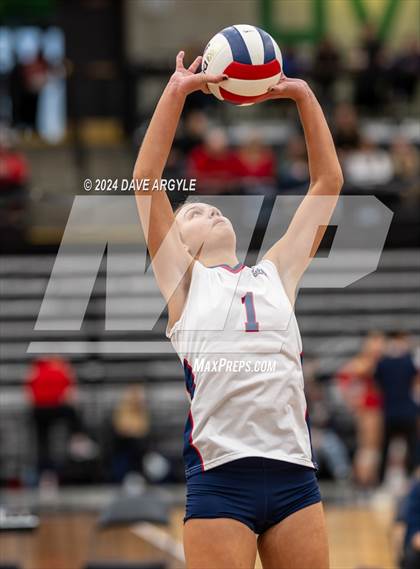 Thumbnail 2 in Woods Cross vs. Alta (UHSAA 5A Second Round) photogallery.