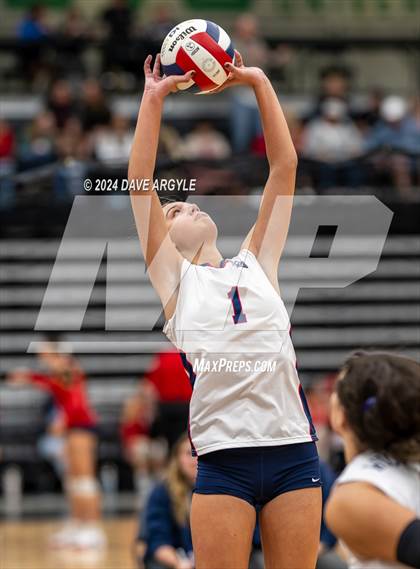 Thumbnail 2 in Woods Cross vs. Alta (UHSAA 5A Second Round) photogallery.
