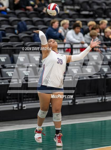 Thumbnail 2 in Woods Cross vs. Alta (UHSAA 5A Second Round) photogallery.