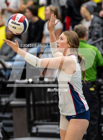 Thumbnail 2 in Woods Cross vs. Alta (UHSAA 5A Second Round) photogallery.