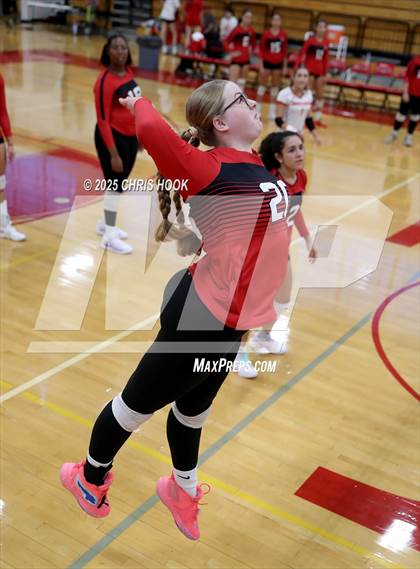 Thumbnail 3 in Sierra Linda @ Tucson High Magnet School photogallery.