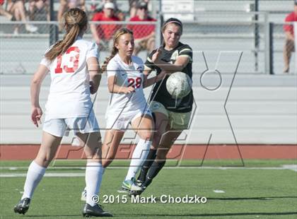 Thumbnail 3 in Mater Dei vs. Laguna Hills (CIF SS D1 Final) photogallery.