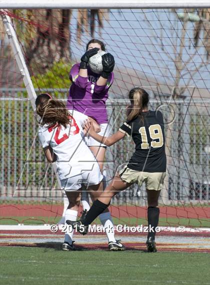 Thumbnail 2 in Mater Dei vs. Laguna Hills (CIF SS D1 Final) photogallery.