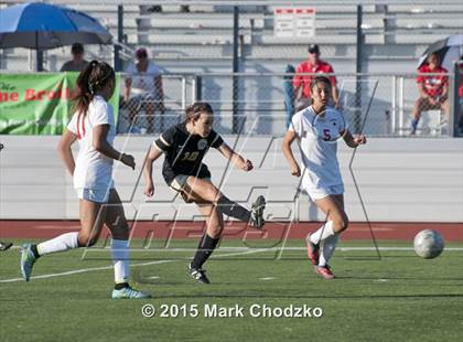 Thumbnail 2 in Mater Dei vs. Laguna Hills (CIF SS D1 Final) photogallery.