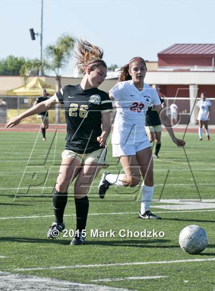 Thumbnail 2 in Mater Dei vs. Laguna Hills (CIF SS D1 Final) photogallery.