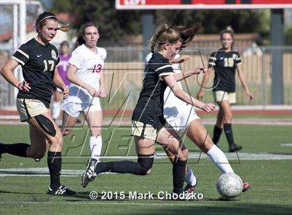 Thumbnail 3 in Mater Dei vs. Laguna Hills (CIF SS D1 Final) photogallery.