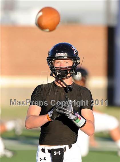 Thumbnail 1 in Springtown @ Birdville photogallery.