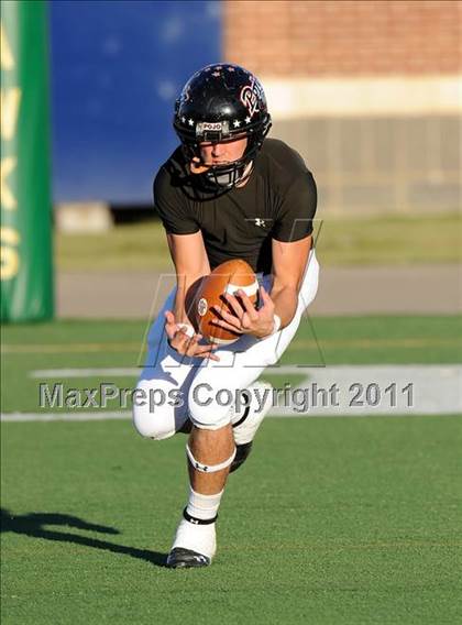 Thumbnail 1 in Springtown @ Birdville photogallery.