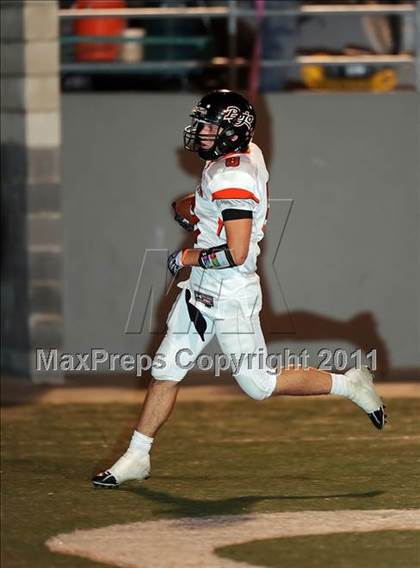Thumbnail 2 in Springtown @ Birdville photogallery.