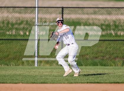 Thumbnail 1 in Davenport Central @ Central DeWitt photogallery.