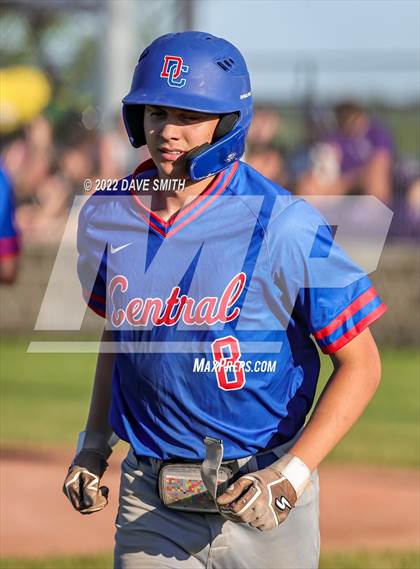 Thumbnail 2 in Davenport Central @ Central DeWitt photogallery.