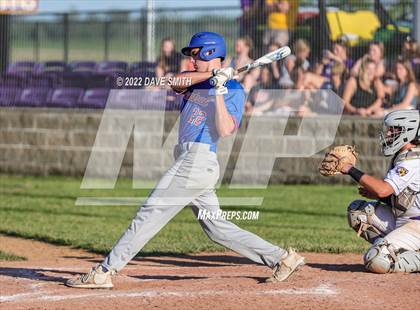 Thumbnail 2 in Davenport Central @ Central DeWitt photogallery.
