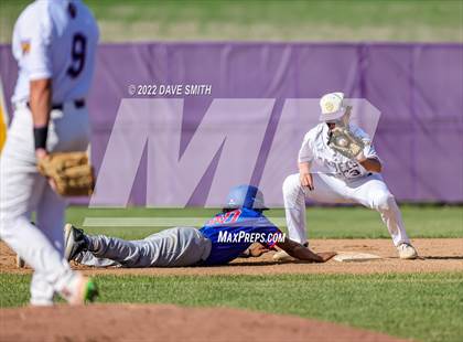 Thumbnail 1 in Davenport Central @ Central DeWitt photogallery.
