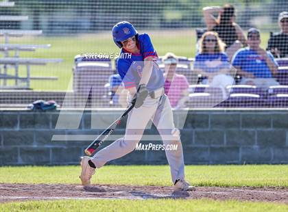 Thumbnail 2 in Davenport Central @ Central DeWitt photogallery.