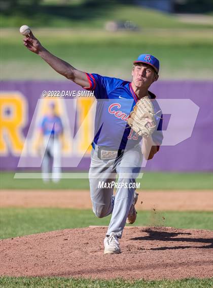 Thumbnail 2 in Davenport Central @ Central DeWitt photogallery.
