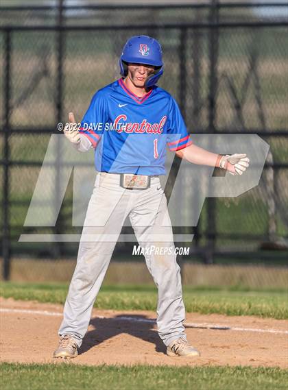 Thumbnail 2 in Davenport Central @ Central DeWitt photogallery.