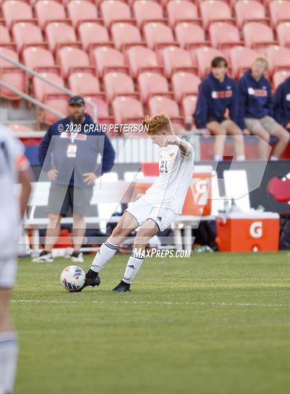 Thumbnail 3 in Green Canyon vs. Mountain Crest (UHSAA 4A Final) photogallery.
