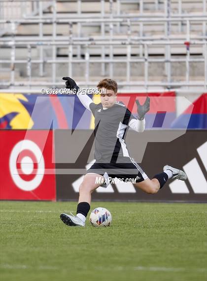Thumbnail 2 in Green Canyon vs. Mountain Crest (UHSAA 4A Final) photogallery.