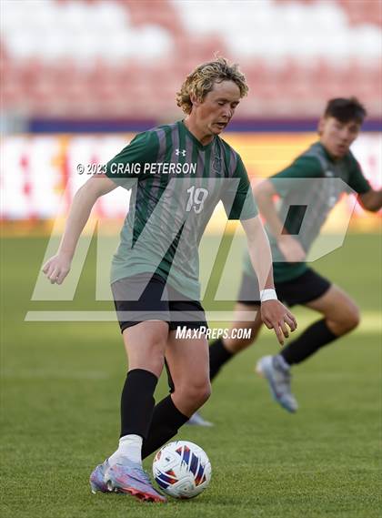Thumbnail 1 in Green Canyon vs. Mountain Crest (UHSAA 4A Final) photogallery.