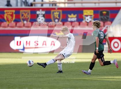 Thumbnail 3 in Green Canyon vs. Mountain Crest (UHSAA 4A Final) photogallery.