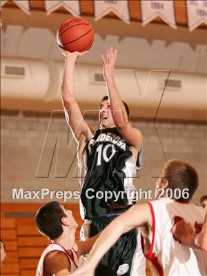 Thumbnail 2 in Ponderosa vs. Santa Fe Christian (Torrey Pines Holiday Classic) photogallery.