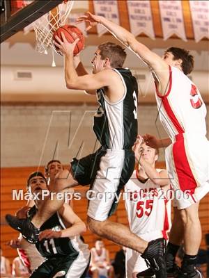 Thumbnail 3 in Ponderosa vs. Santa Fe Christian (Torrey Pines Holiday Classic) photogallery.