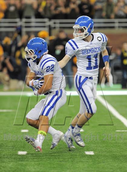Thumbnail 3 in Catholic Central vs. Clarkston (MHSAA Division 1 Final)  photogallery.