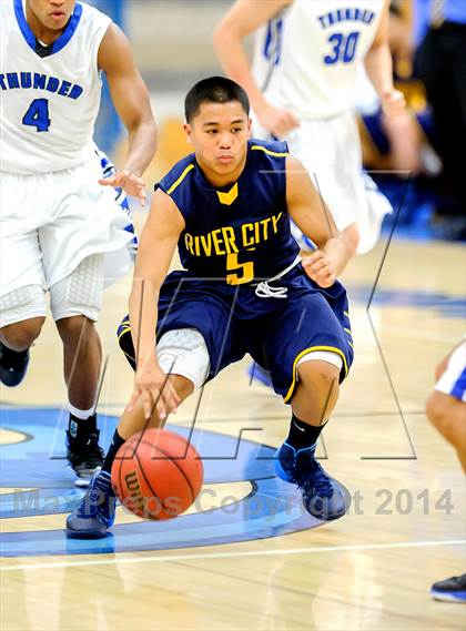 Thumbnail 1 in Rocklin vs River City (Rocklin Holiday Classic) photogallery.