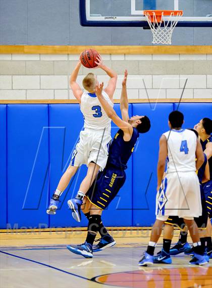 Thumbnail 1 in Rocklin vs River City (Rocklin Holiday Classic) photogallery.