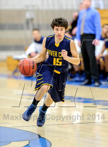 Thumbnail 3 in Rocklin vs River City (Rocklin Holiday Classic) photogallery.
