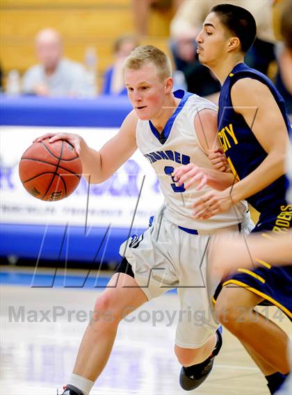 Thumbnail 2 in Rocklin vs River City (Rocklin Holiday Classic) photogallery.