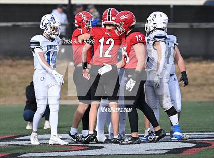 Thumbnail 3 in Newtown vs New Canaan (CIAC Class L SemiFinal) photogallery.