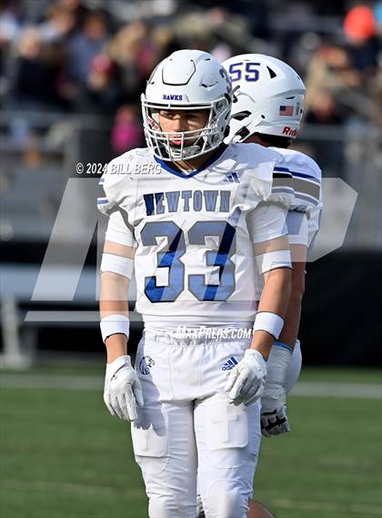 Thumbnail 2 in Newtown vs New Canaan (CIAC Class L SemiFinal) photogallery.